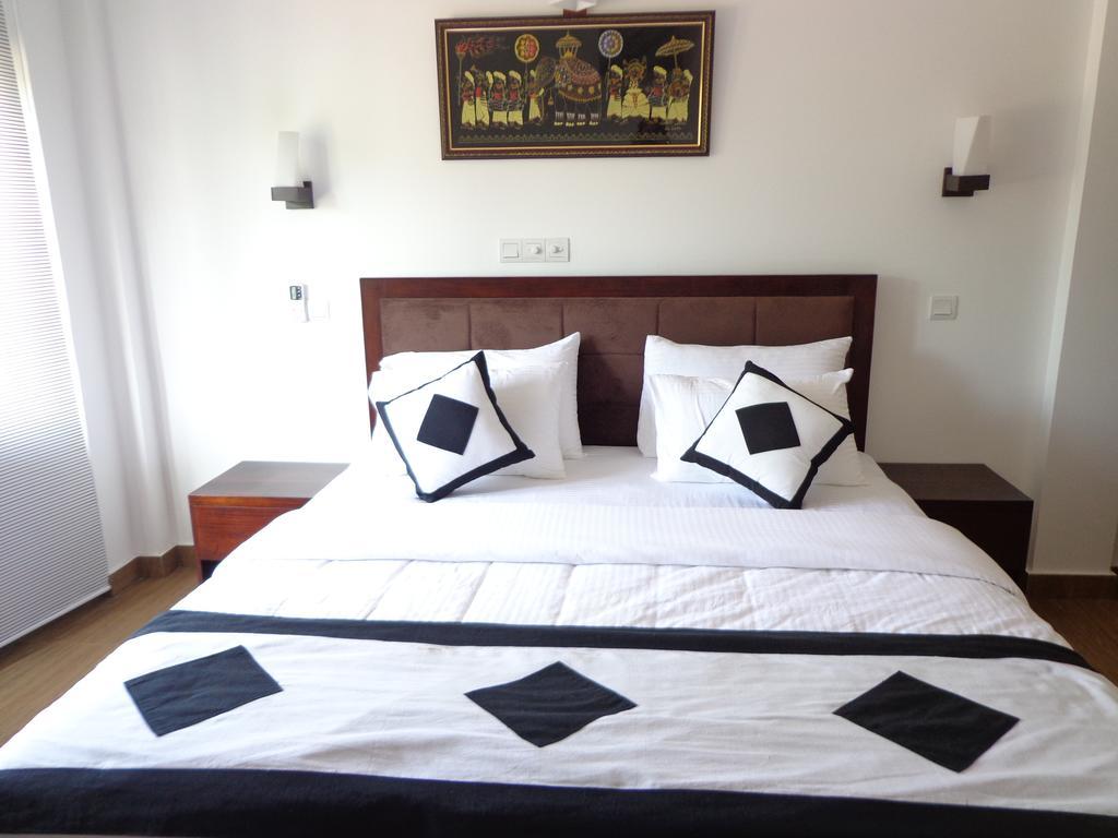 Villa Tissa Beach Resort Weligama Bagian luar foto